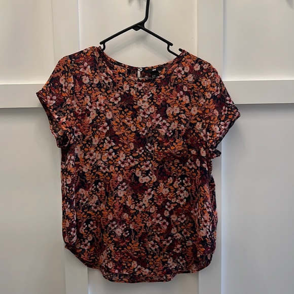 H&M size 8 floral blouse - Picture 1 of 4